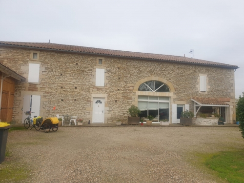 J 54 Fin de la 52ème étape, à 15h, aux chambres de Carreau à Meilhan/Garonne (47) 53 km.