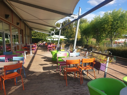 J9 Terrasse sur laquelle je chante ce soir.