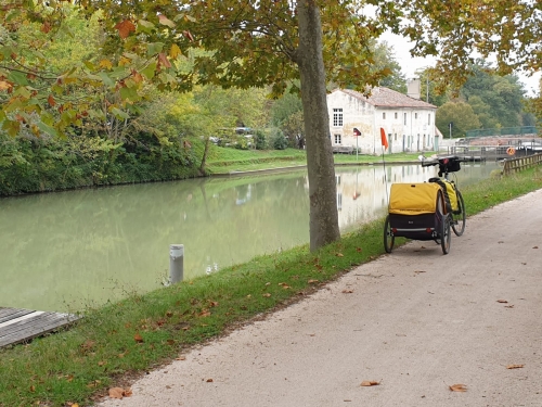 J 50  Piste cyclable de Port Lauragais à Toulouse